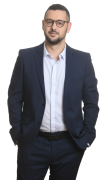 Moshe Minster
