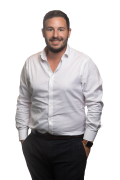 Raphael Schachat
