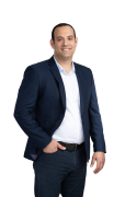 נאור טרייטל